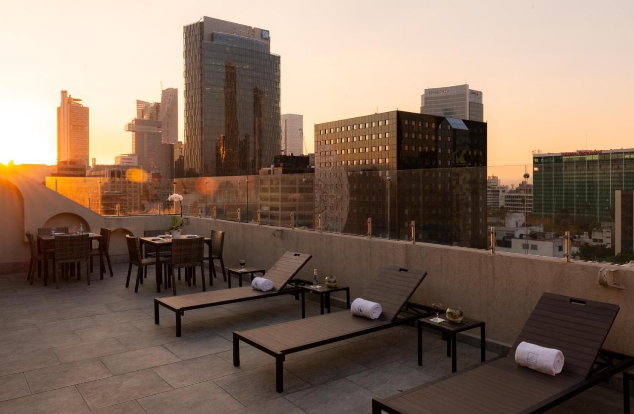 Eurostars Zona Rosa Suites Mexiko-Stadt Exterior foto Rooftop pool at the Hotel Indigo Los Angeles Downtown