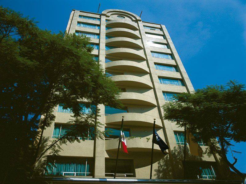 Eurostars Zona Rosa Suites Mexiko-Stadt Exterior foto Embassy of Chile in Lima