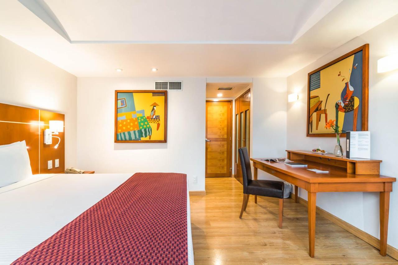 Eurostars Zona Rosa Suites Mexiko-Stadt Exterior foto A room at the hotel